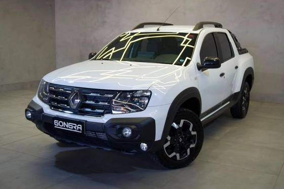 RENAULT OROCH 1.3 TCE FLEX OUTSIDER X-TRONIC RENAULT OROCH 1.3 TCE FLEX OUTSIDER X-TRONIC